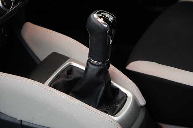 Nissan Micra 1.0 71 Acenta with Air Con and Apple Car Play