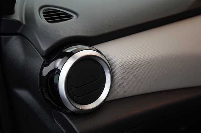 Nissan Micra 1.0 71 Acenta with Air Con and Apple Car Play