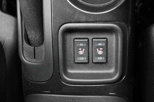 Nissan Juke 1.2 DIG-T 115 Tekna with Leather Interior + Sat Nav and 360 View Cameras