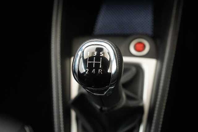 Nissan Micra 1.0 IG-T 100 Tekna with Vision+ Pack and Sports Interior Trim Upgrades