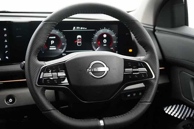 Nissan ARIYA 63KW Advance Auto with Sky Roof Pack Upgrade + Sat Nav and 360 Cameras