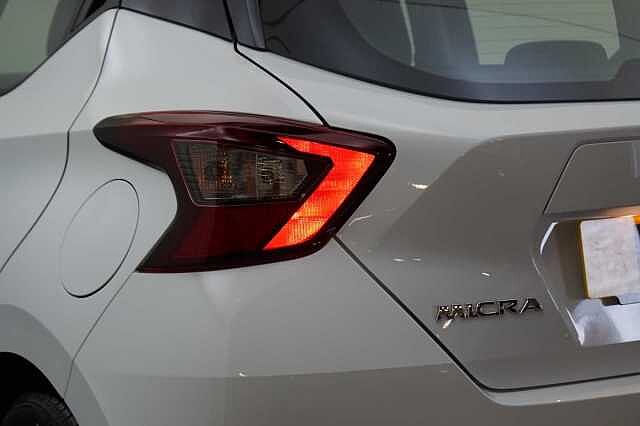 Nissan Micra 1.0 IG-T 92 Acenta with Air Con and Apple / Android Integration
