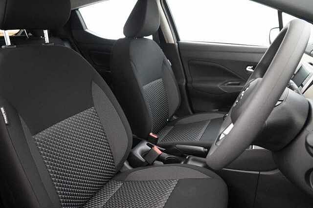 Nissan Micra 1.0 IG-T 92 Acenta with Air Con and Apple / Android Integration