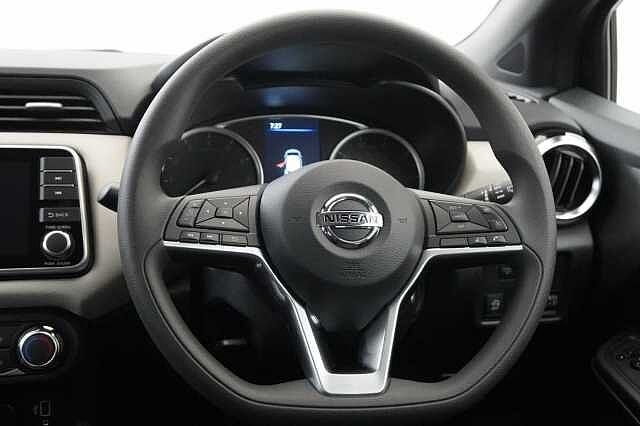 Nissan Micra 1.0 IG-T 92 Acenta with Air Con and Apple / Android Integration