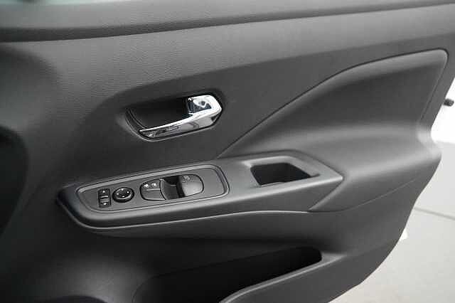 Nissan Micra 1.0 IG-T 92 Acenta with Air Con and Apple / Android Integration