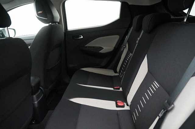 Nissan Micra 1.0 DIG-T 117 Tekna with BOSE Personal Audio + Sat Nav and Rear Camera