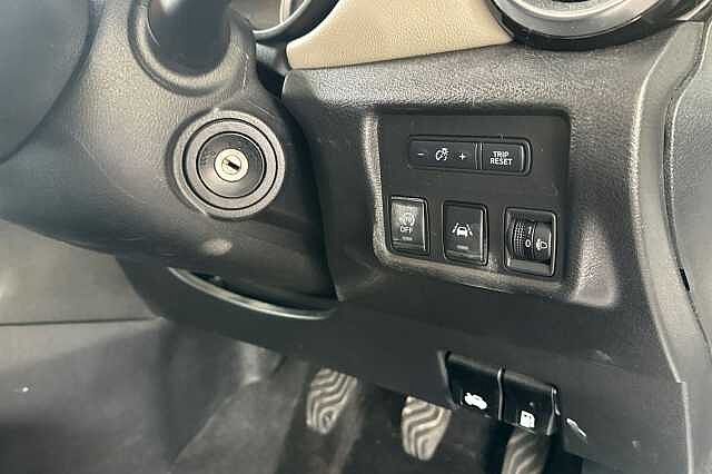 Nissan Micra 1.0 IG-T 92 Acenta 5dr