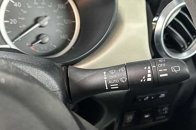 Nissan Micra 1.0 IG-T 92 Acenta 5dr