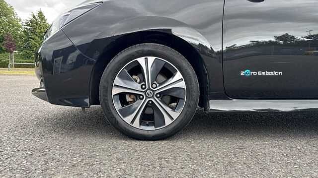 Nissan LEAF 110kW N-Connecta 40kWh 5dr Auto