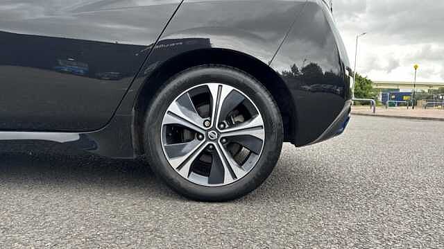 Nissan LEAF 110kW N-Connecta 40kWh 5dr Auto