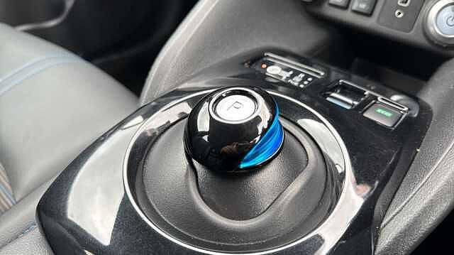 Nissan LEAF 110kW N-Connecta 40kWh 5dr Auto