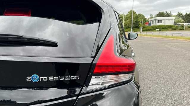 Nissan LEAF 110kW N-Connecta 40kWh 5dr Auto
