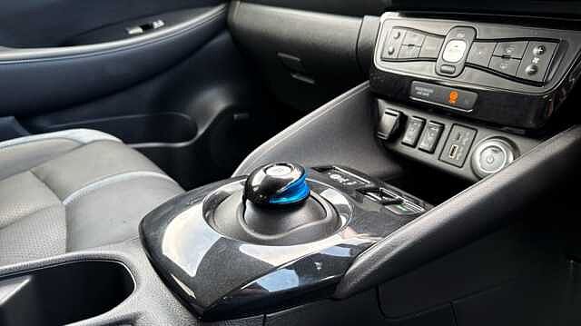 Nissan LEAF 110kW Tekna 40kWh 5dr Auto