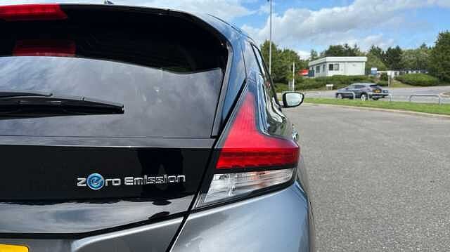 Nissan LEAF 110kW Tekna 40kWh 5dr Auto