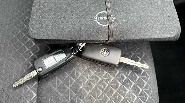 Nissan Juke 1.0 DiG-T Acenta Premium 5dr