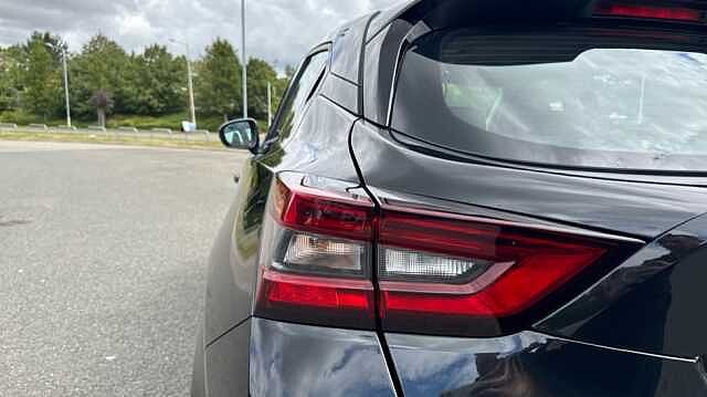 Nissan Juke 1.0 DiG-T Acenta Premium 5dr