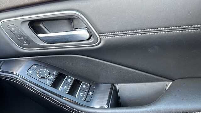 Nissan X-Trail 1.5 MHEV 163 Tekna 5dr [7 Seat] Xtronic