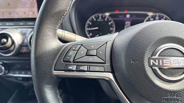 Nissan Juke JUKE 1.0 DiG-T 114 N-Connecta 5dr