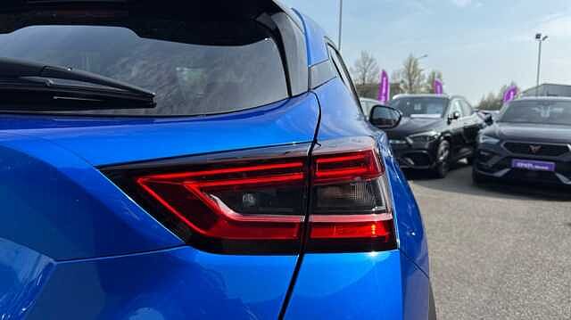 Nissan Juke JUKE 1.0 DiG-T 114 N-Connecta 5dr