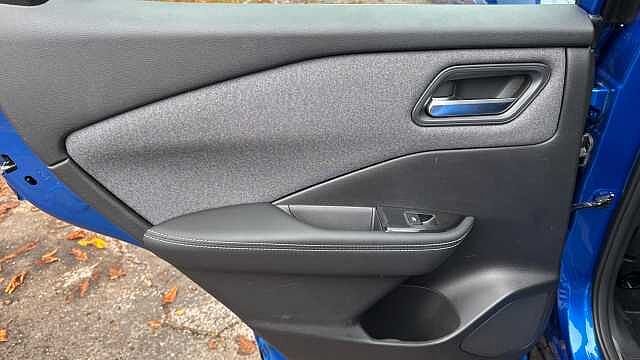 Nissan Qashqai 1.3 DiG-T MH Acenta Premium 5dr