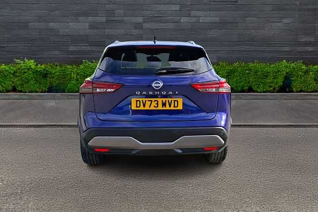 Nissan Qashqai Hatchback 1.3 DiG-T MH Tekna 5