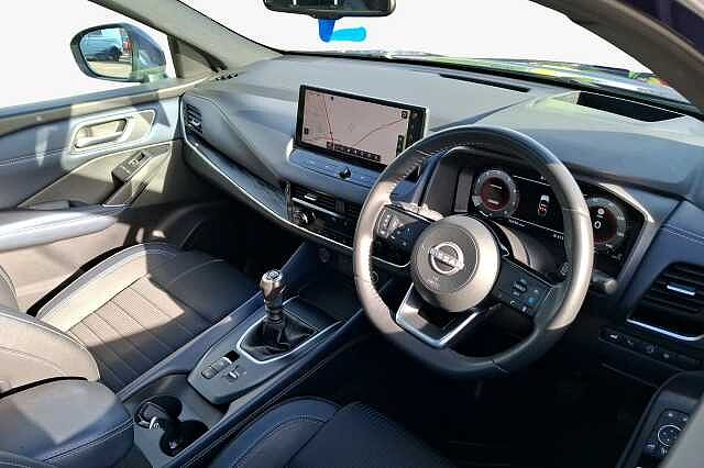 Nissan Qashqai Hatchback 1.3 DiG-T MH Tekna 5