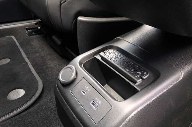 Nissan Ariya Electric 160kW Advance 63kWh 5