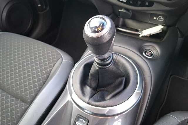 Nissan Juke 1.0 DiG-T 114 N-Connecta 5dr