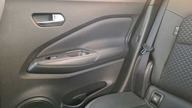 Nissan Juke 1.0 DiG-T 114 N-Connecta 5dr