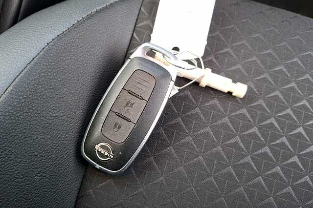 Nissan Juke 1.0 DiG-T 114 N-Connecta 5dr