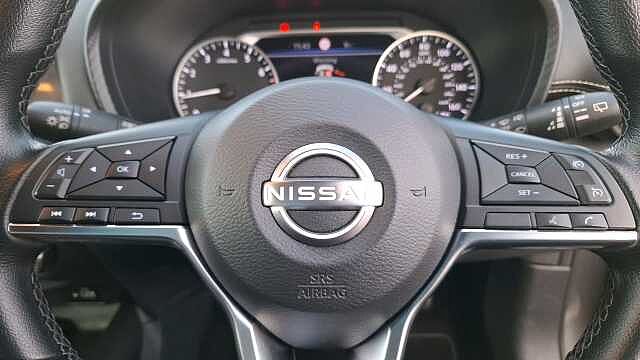 Nissan Juke 1.0 DiG-T 114 N-Connecta 5dr