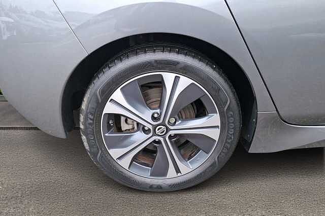 Nissan Leaf 110kW N-Connecta 40kWh 5dr Aut
