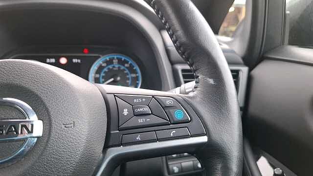 Nissan Leaf 110kW N-Connecta 40kWh 5dr Aut