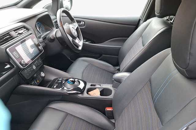 Nissan Leaf 110kW N-Connecta 40kWh 5dr Aut