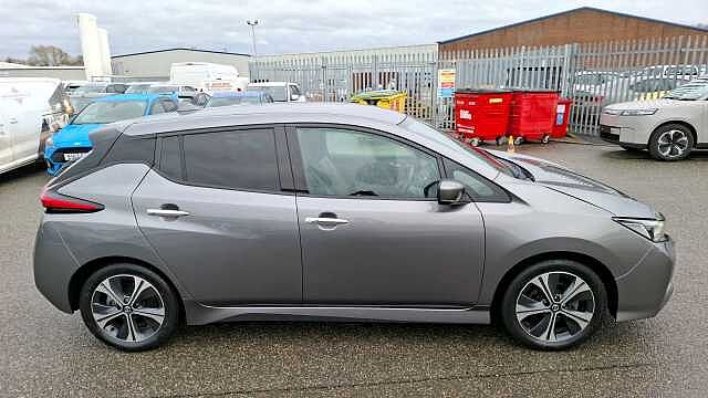 Nissan Leaf 110kW N-Connecta 40kWh 5dr Aut