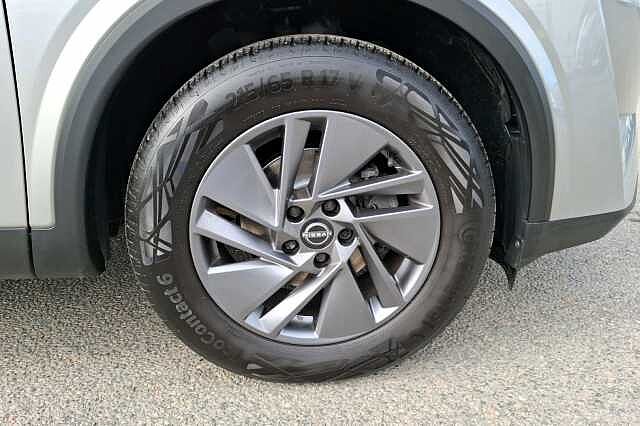 Nissan Qashqai 1.3 DiG-T MH 158 Acenta Premiu