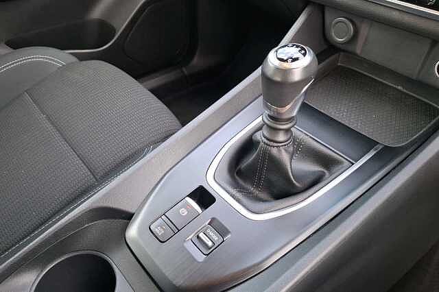 Nissan Qashqai 1.3 DiG-T MH 158 Acenta Premiu