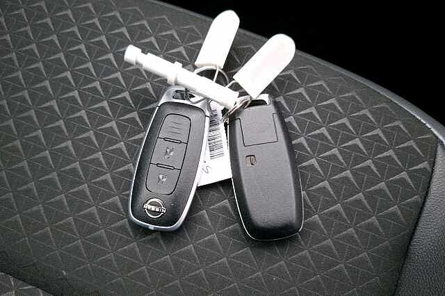 Nissan Juke 1.0 DiG-T 114 N-Connecta 5dr