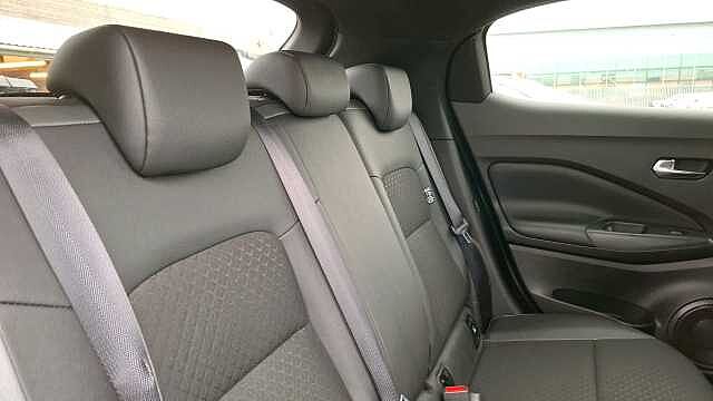 Nissan Juke 1.0 DiG-T 114 N-Connecta 5dr