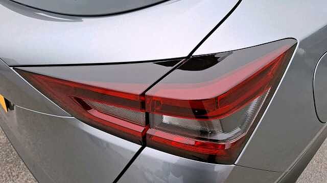 Nissan Juke 1.0 DiG-T 114 N-Connecta 5dr