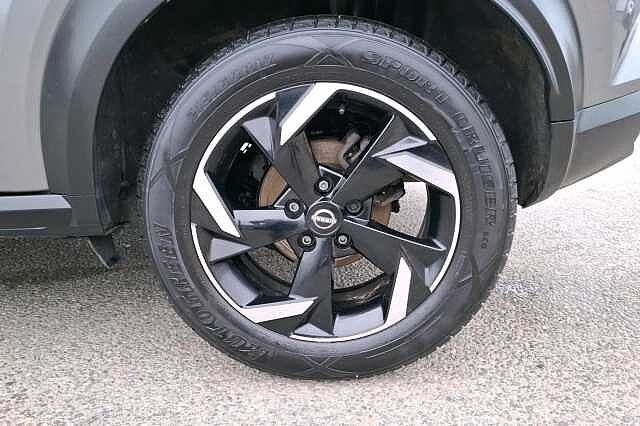 Nissan Juke 1.0 DiG-T 114 N-Connecta 5dr