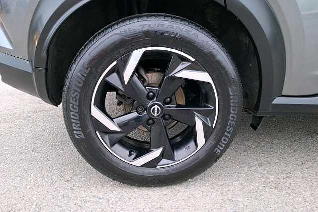 Nissan Juke 1.0 DiG-T 114 N-Connecta 5dr