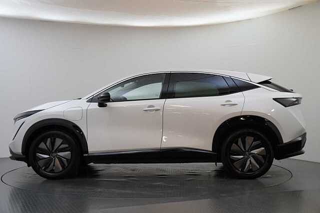 Nissan ARIYA 63KW Shiro Limited Edition Auto with Sat Nav and Rear View Camera