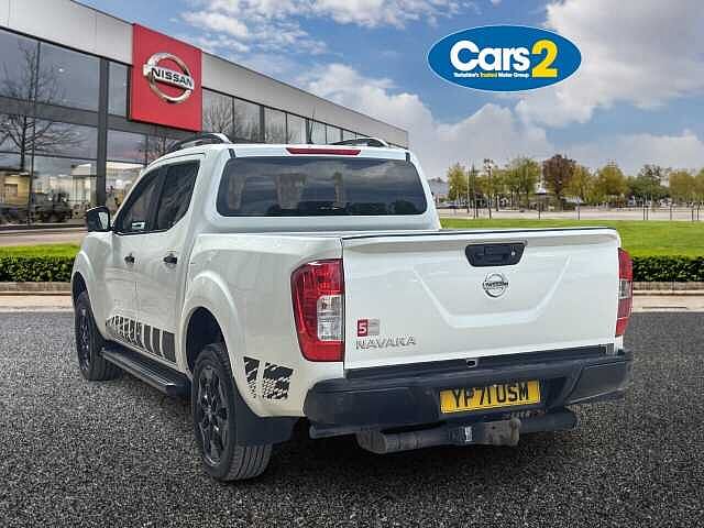 Nissan Navara Double Cab Pick Up N-Guard 2.3dCi 190 TT 4WD Auto