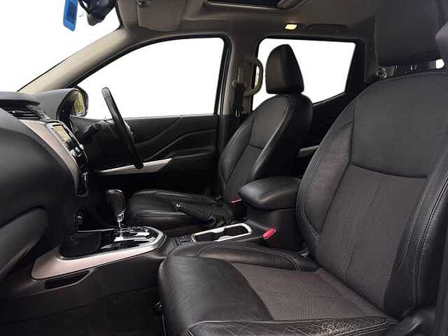 Nissan Navara Double Cab Pick Up N-Guard 2.3dCi 190 TT 4WD Auto