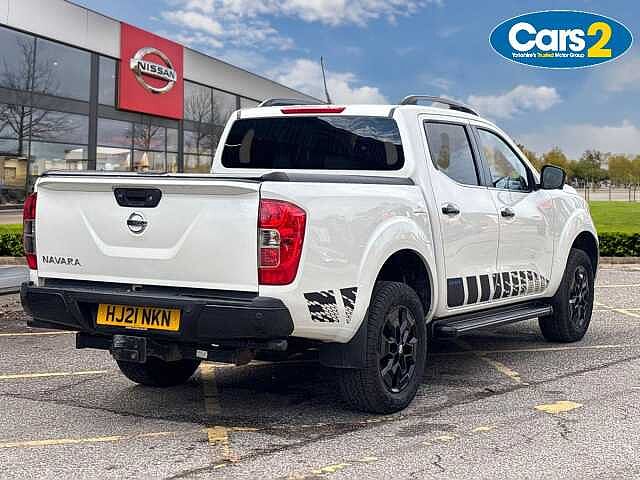 Nissan Navara Double Cab Pick Up N-Guard 2.3dCi 190 TT 4WD Auto