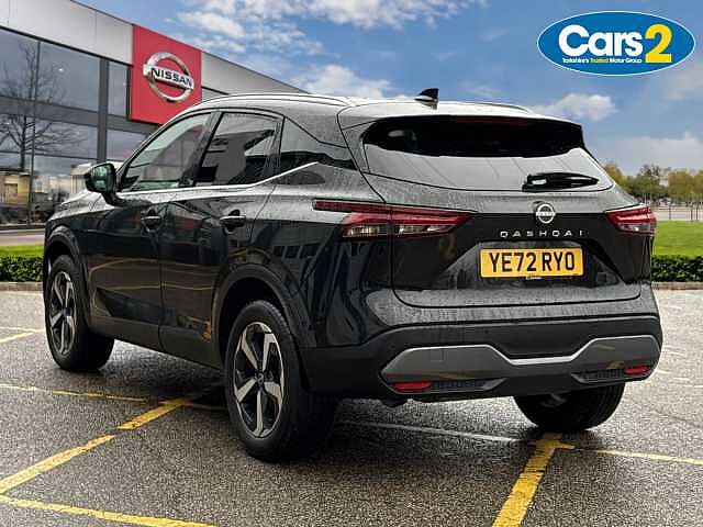 Nissan Qashqai 1.3 DiG-T MH N-Connecta 5dr