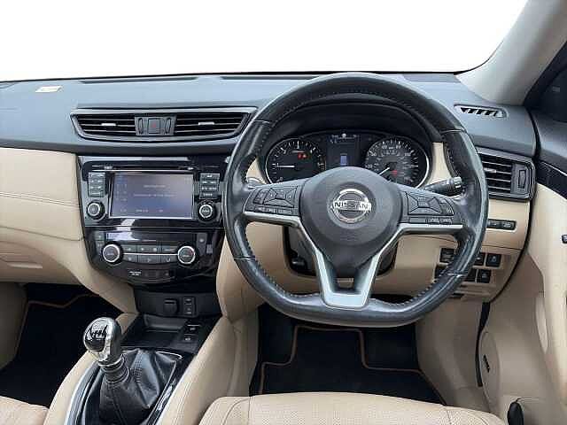 Nissan X-Trail 1.7 dCi Tekna 5dr 4WD