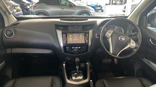 Nissan Navara NAVARA Double Cab Pick Up N-Guard 2.3dCi 190 TT 4WD Auto