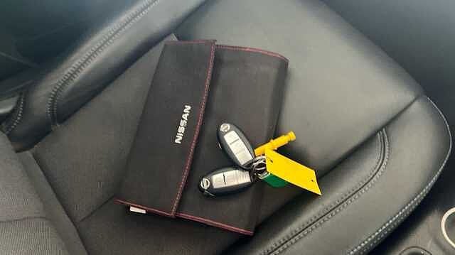 Nissan Navara NAVARA Double Cab Pick Up N-Guard 2.3dCi 190 TT 4WD Auto